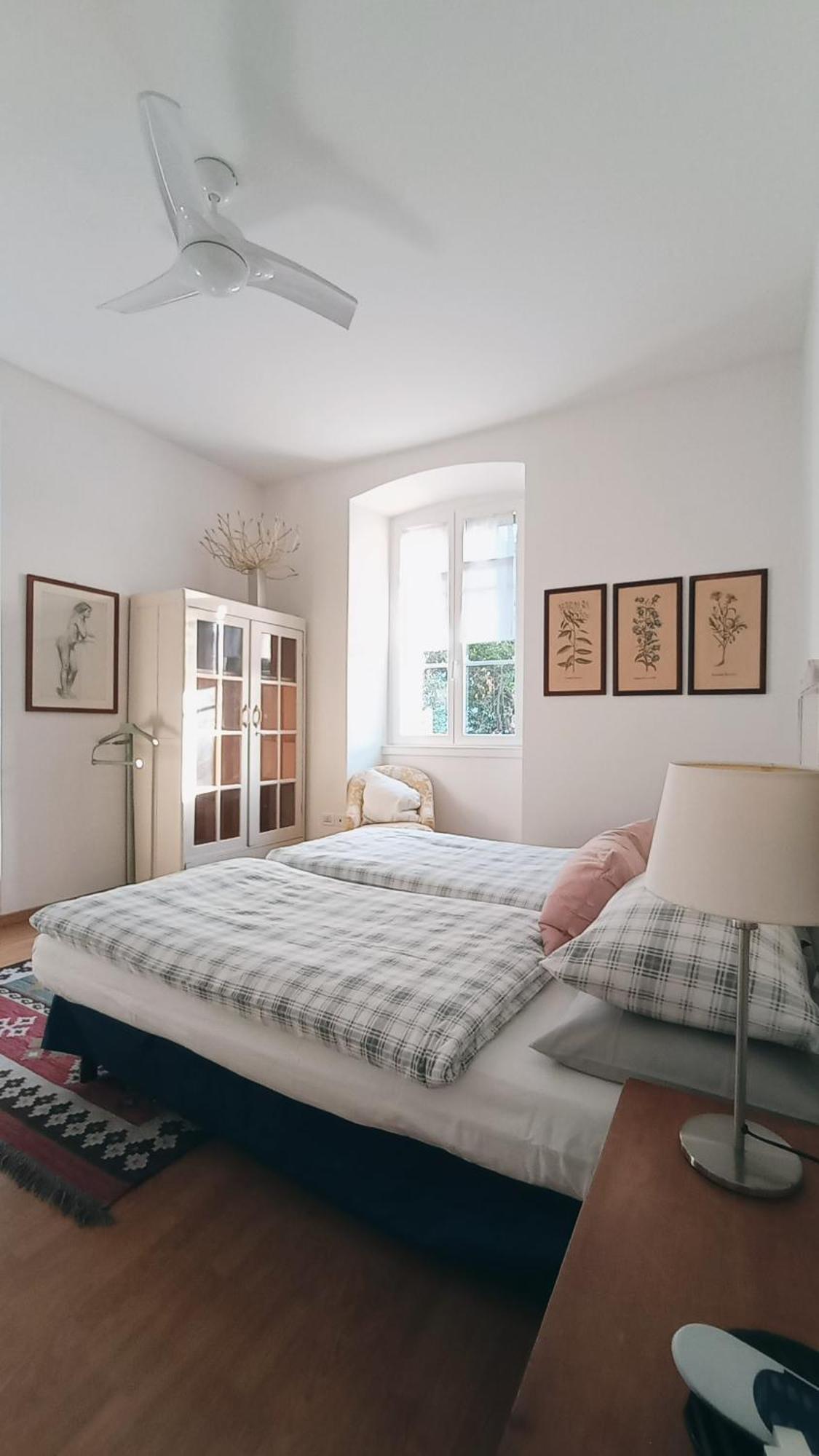 Casa Vacanze "Borahall" Триест Екстериор снимка